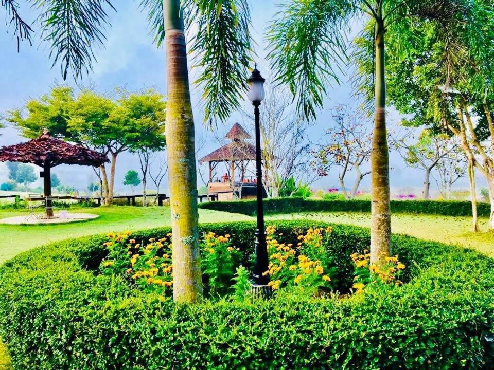 Vimarnkiri Resort Pai Buitenkant foto